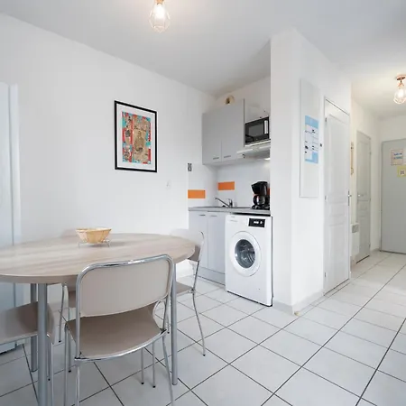 Cap Camargue A N 14 - 2p4 *